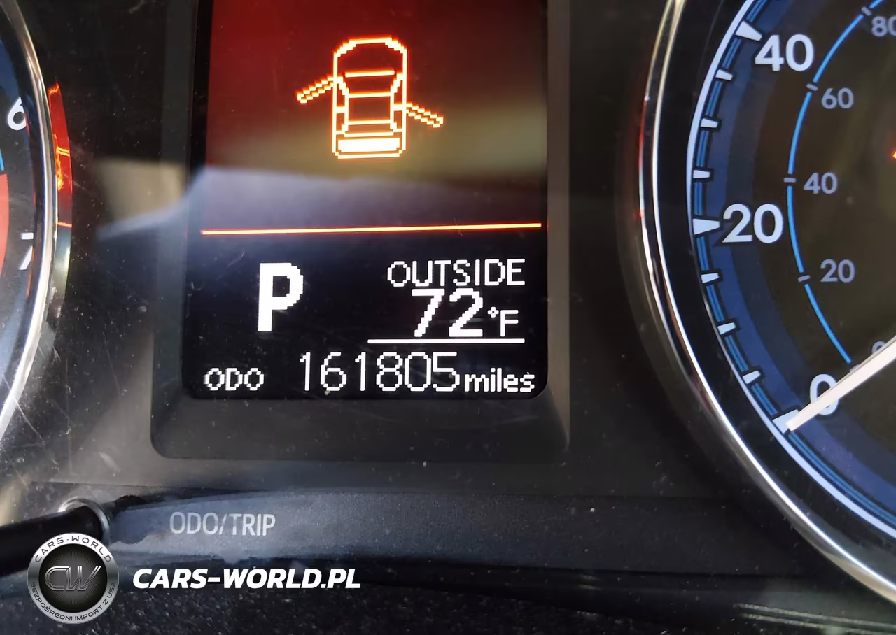 2018 Toyota Corolla Le VIN:2T1BURHE2JC010439 - 16