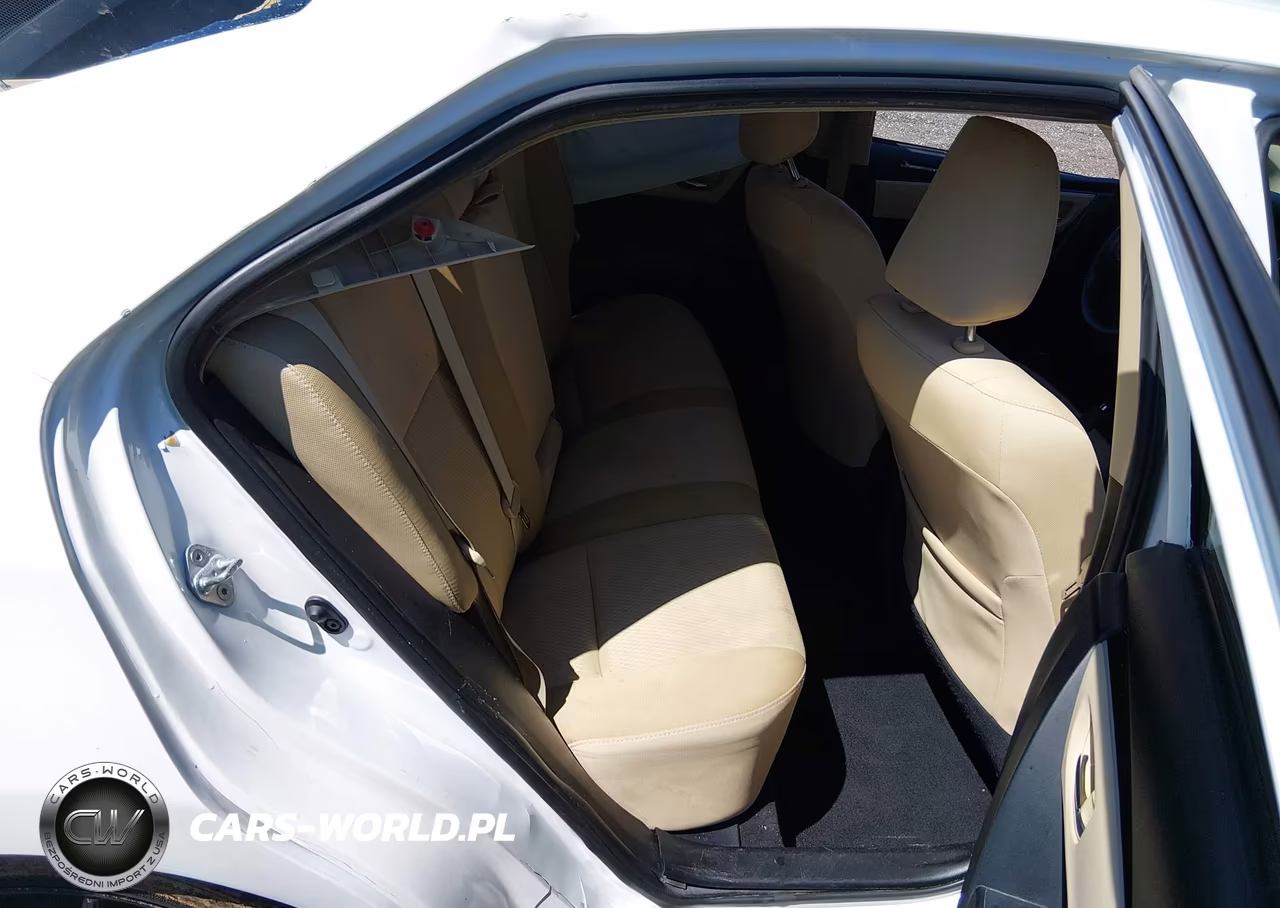 2018 Toyota Corolla Le VIN:2T1BURHE2JC010439 - 8