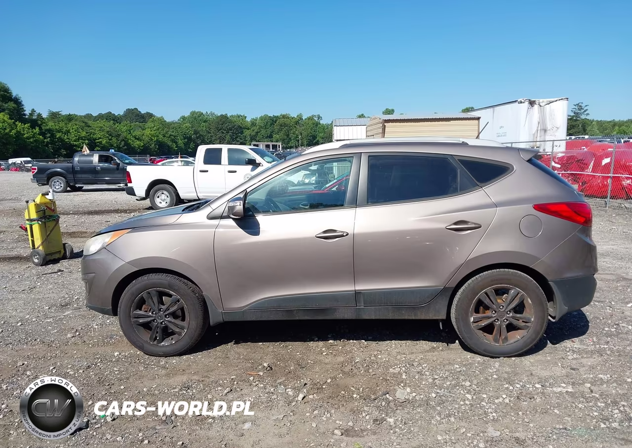 2013 Hyundai Tucson Gls VIN:KM8JU3AC5DU683682 - 14