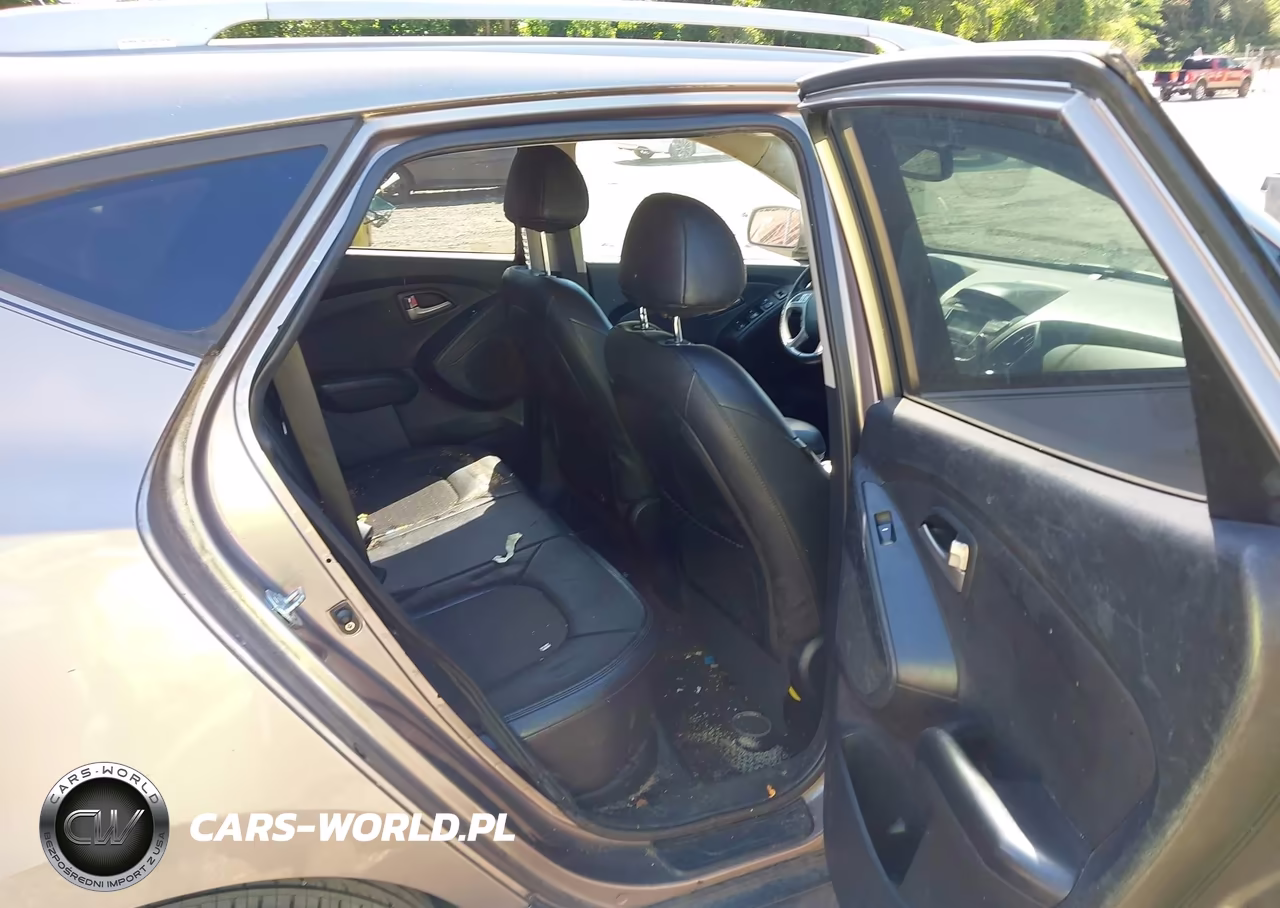 2013 Hyundai Tucson Gls VIN:KM8JU3AC5DU683682 - 8