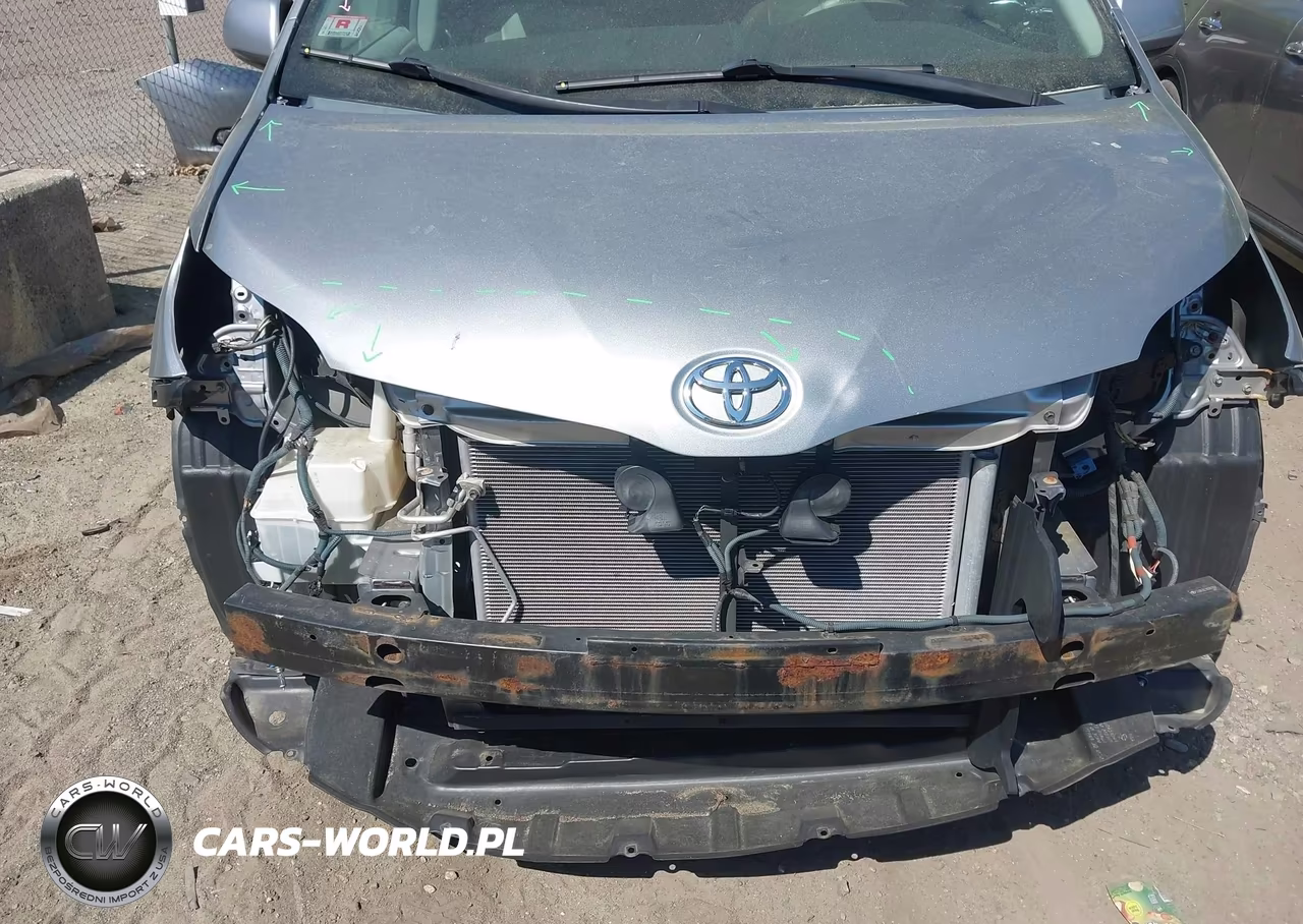 2011 Toyota Sienna Xle VIN:5TDDK3DC1BS001904 - 6