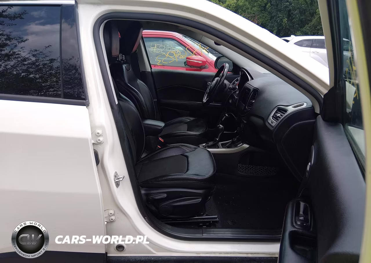 2020 Jeep Compass Sun And Safety 4X4 VIN:3C4NJDBB4LT228857 - 5