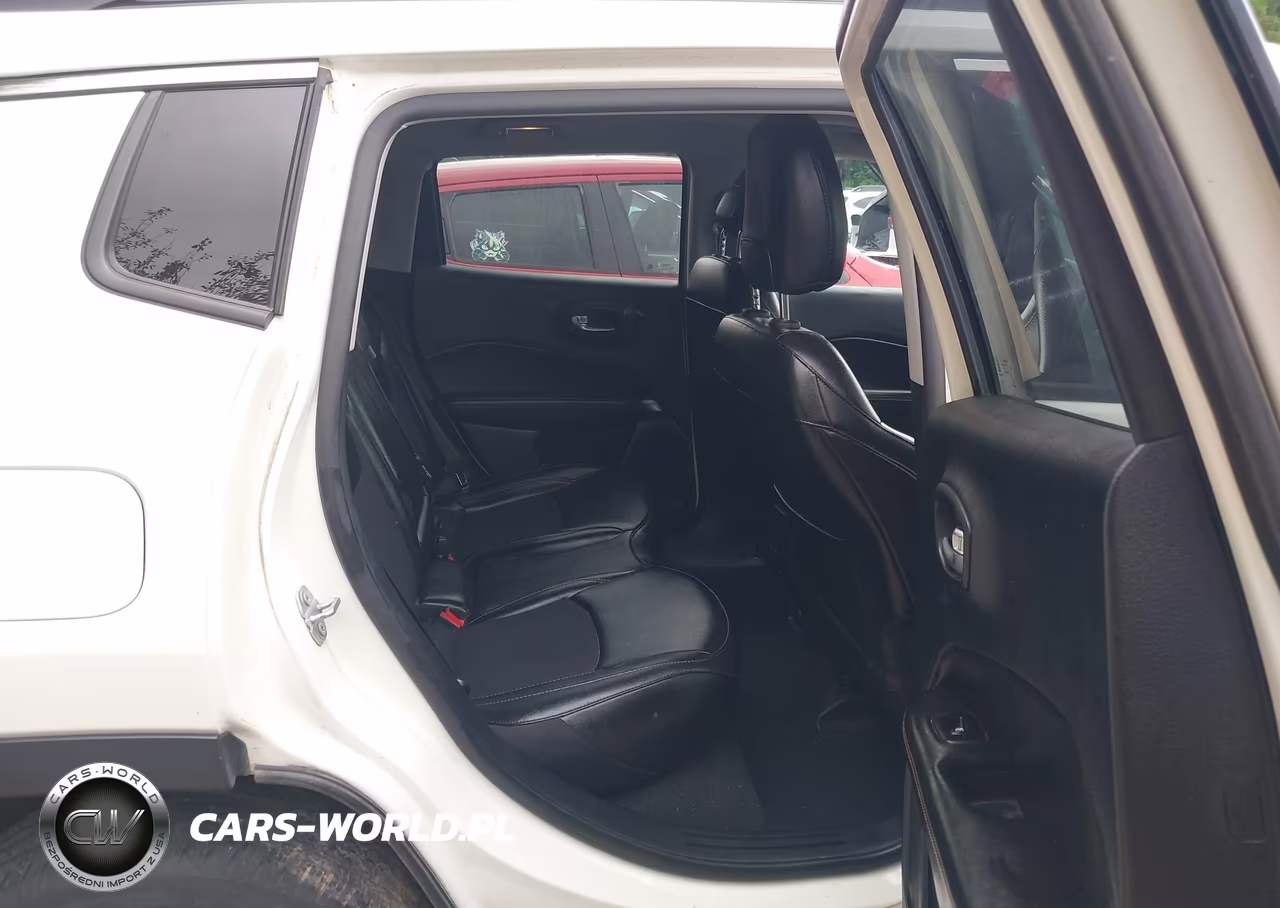 2020 Jeep Compass Sun And Safety 4X4 VIN:3C4NJDBB4LT228857 - 8