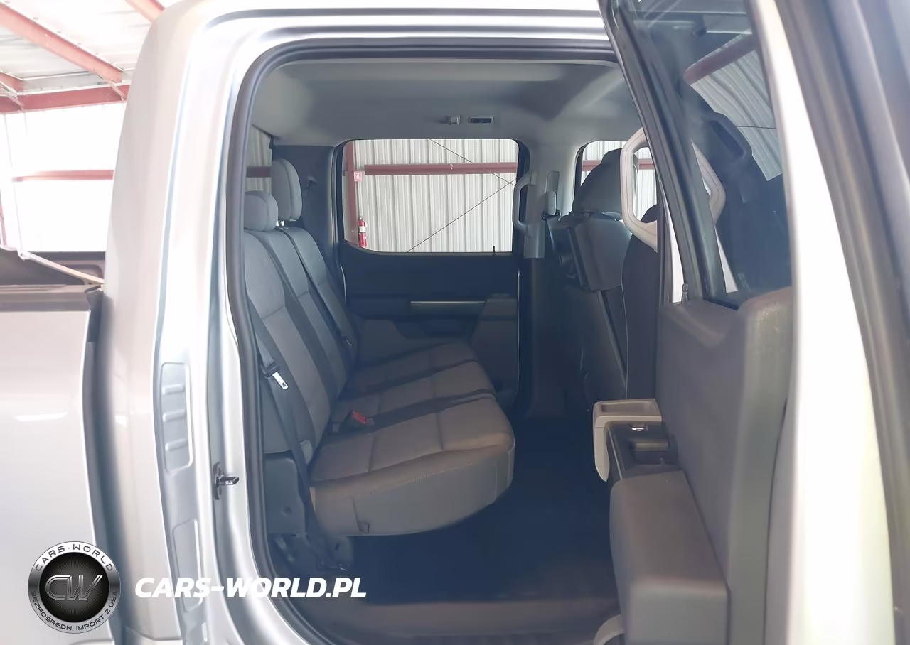 2023 Ford F-150 Xl VIN:1FTFW1E57PKD07599 - 8