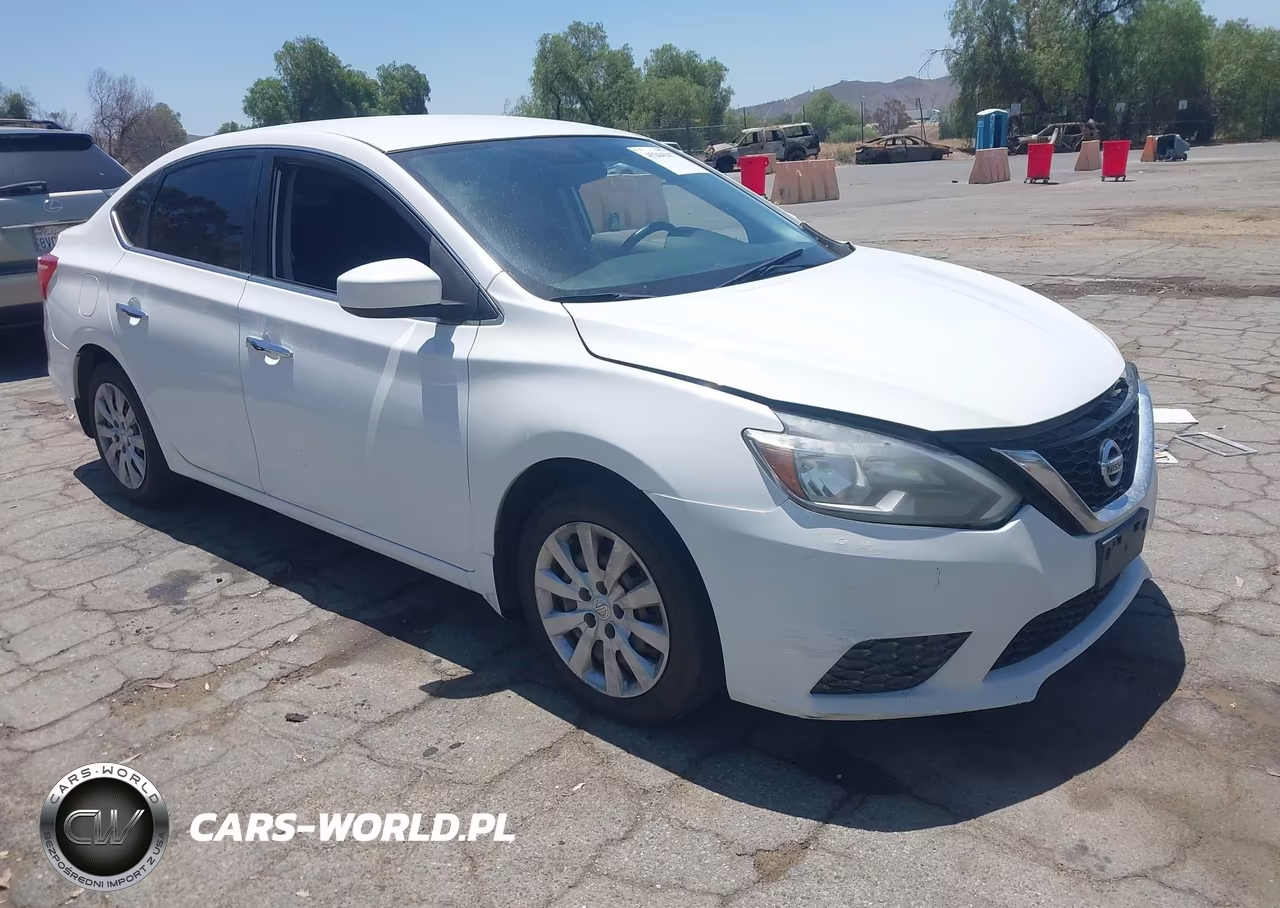 2016 Nissan Sentra S – zdjęcie 1 z 11