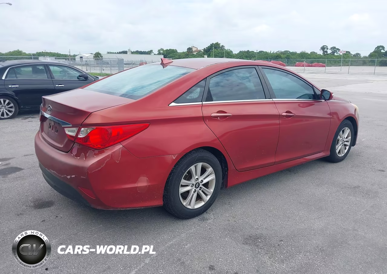 2014 Hyundai Sonata Gls VIN:5NPEB4AC3EH883179 - 4