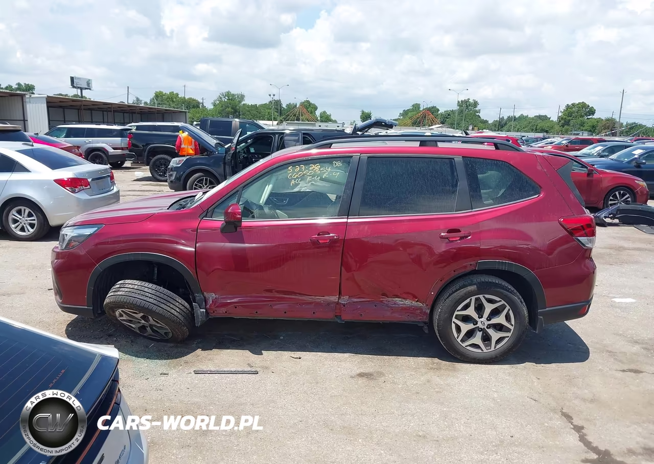 2021 Subaru Forester Premium VIN:JF2SKAJC9MH471395 - 15