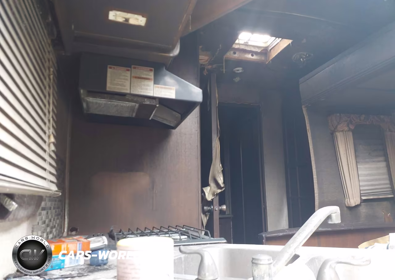 2015 Keystone Travel Trailer VIN:4YDT22R2XFD425716 - 8