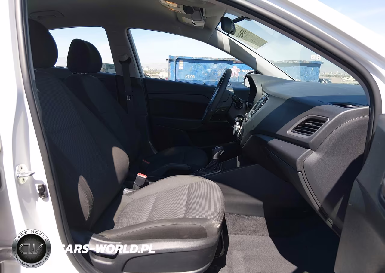 2022 Hyundai Accent Se VIN:3KPC24A63NE178243 - 5