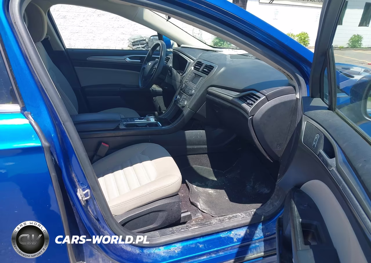 2018 Ford Fusion Hybrid S VIN:3FA6P0UU2JR100479 - 5