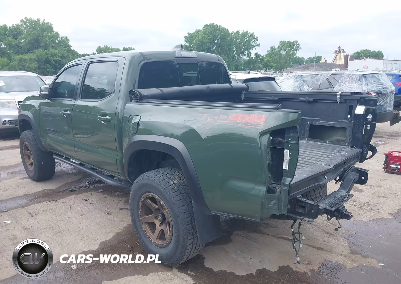 2022 Toyota Tacoma Trd Off Road VIN:3TMCZ5AN5NM500752 - 3