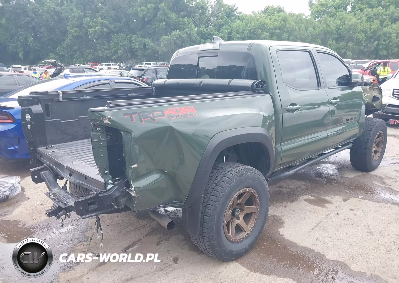 2022 Toyota Tacoma Trd Off Road VIN:3TMCZ5AN5NM500752 - 4
