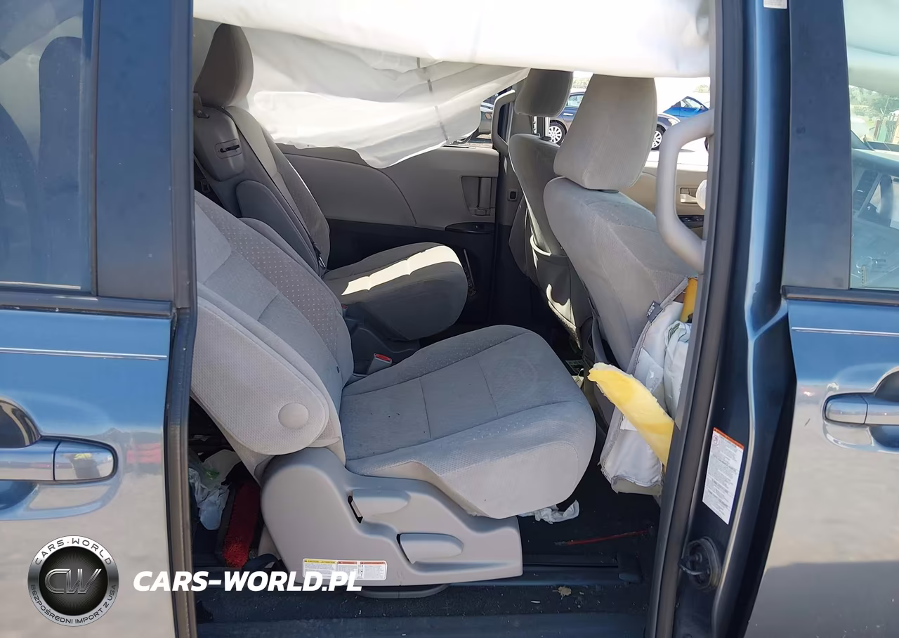 2017 Toyota Sienna Le 8 Passenger VIN:5TDKZ3DC0HS882123 - 8