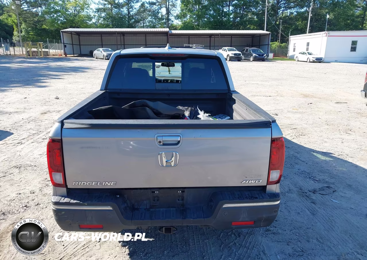 2017 Honda Ridgeline Rtl-E VIN:5FPYK3F72HB034707 - 16
