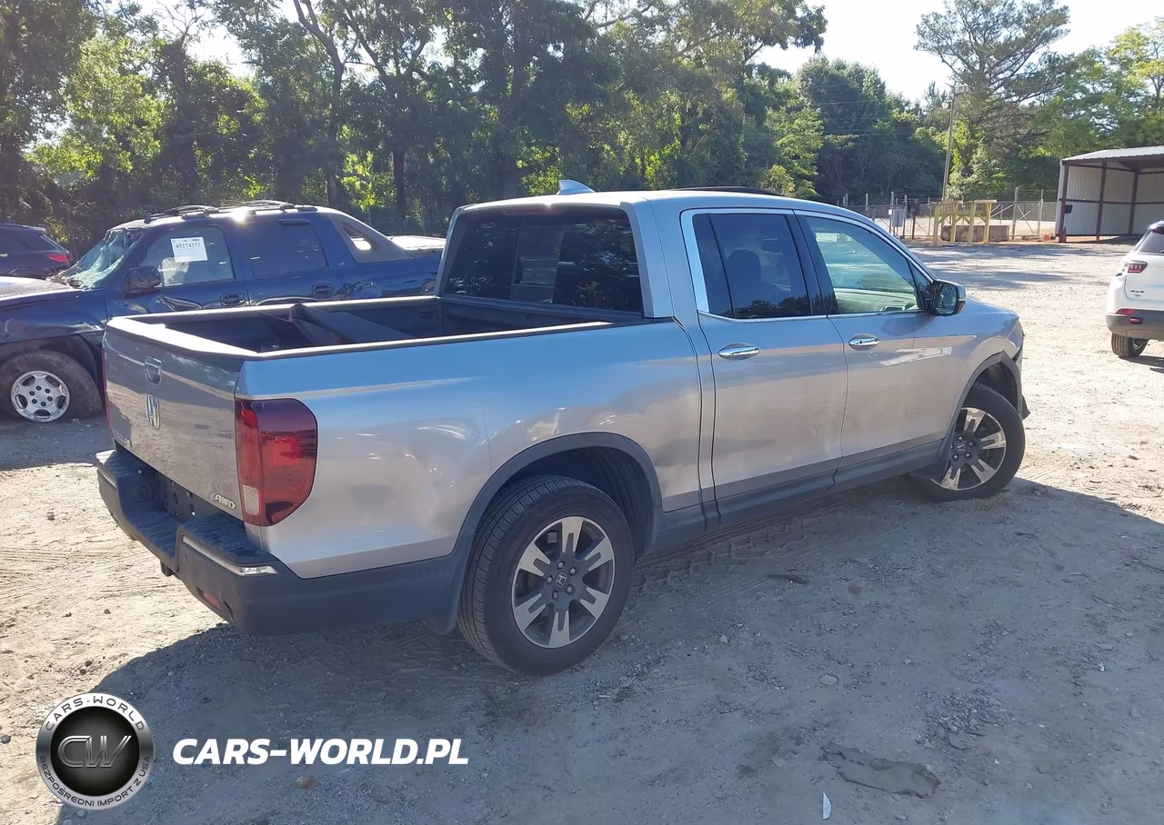 2017 Honda Ridgeline Rtl-E VIN:5FPYK3F72HB034707 - 4