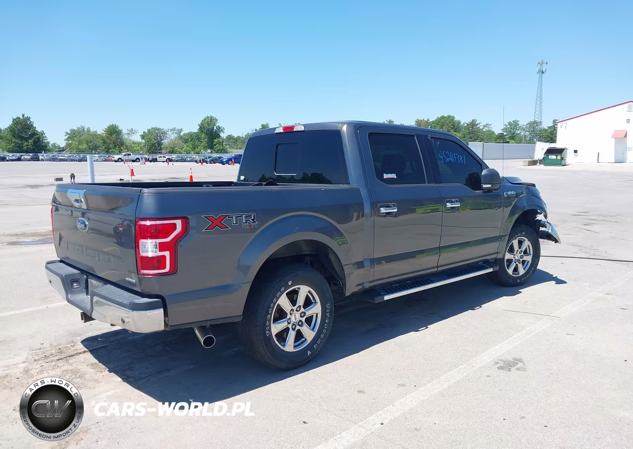 2018 Ford F-150 Xlt VIN:1FTEW1EP2JFD19916 - 4