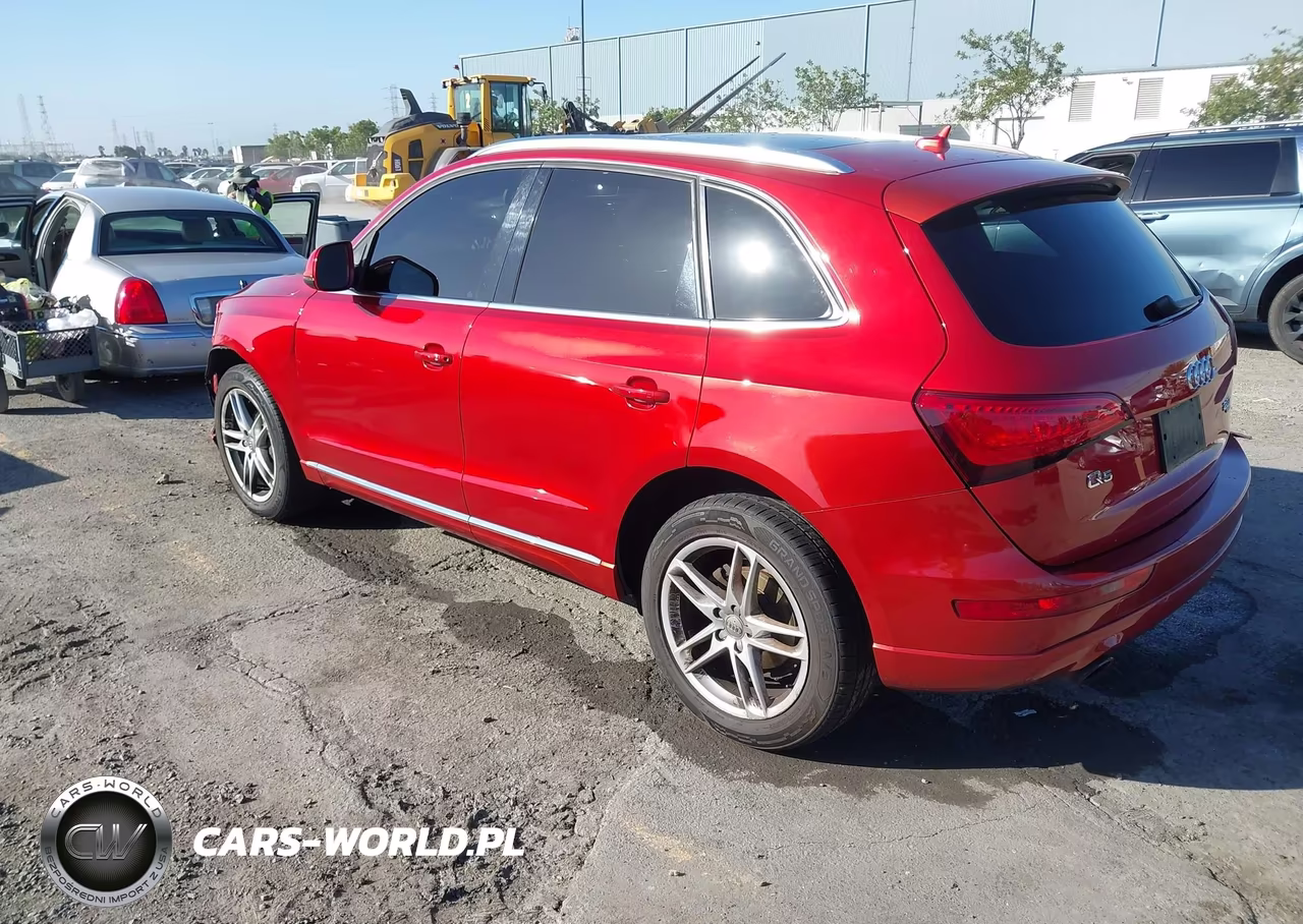 2014 Audi Q5 2.0T Premium VIN:WA1LFAFP4EA004957 - 3