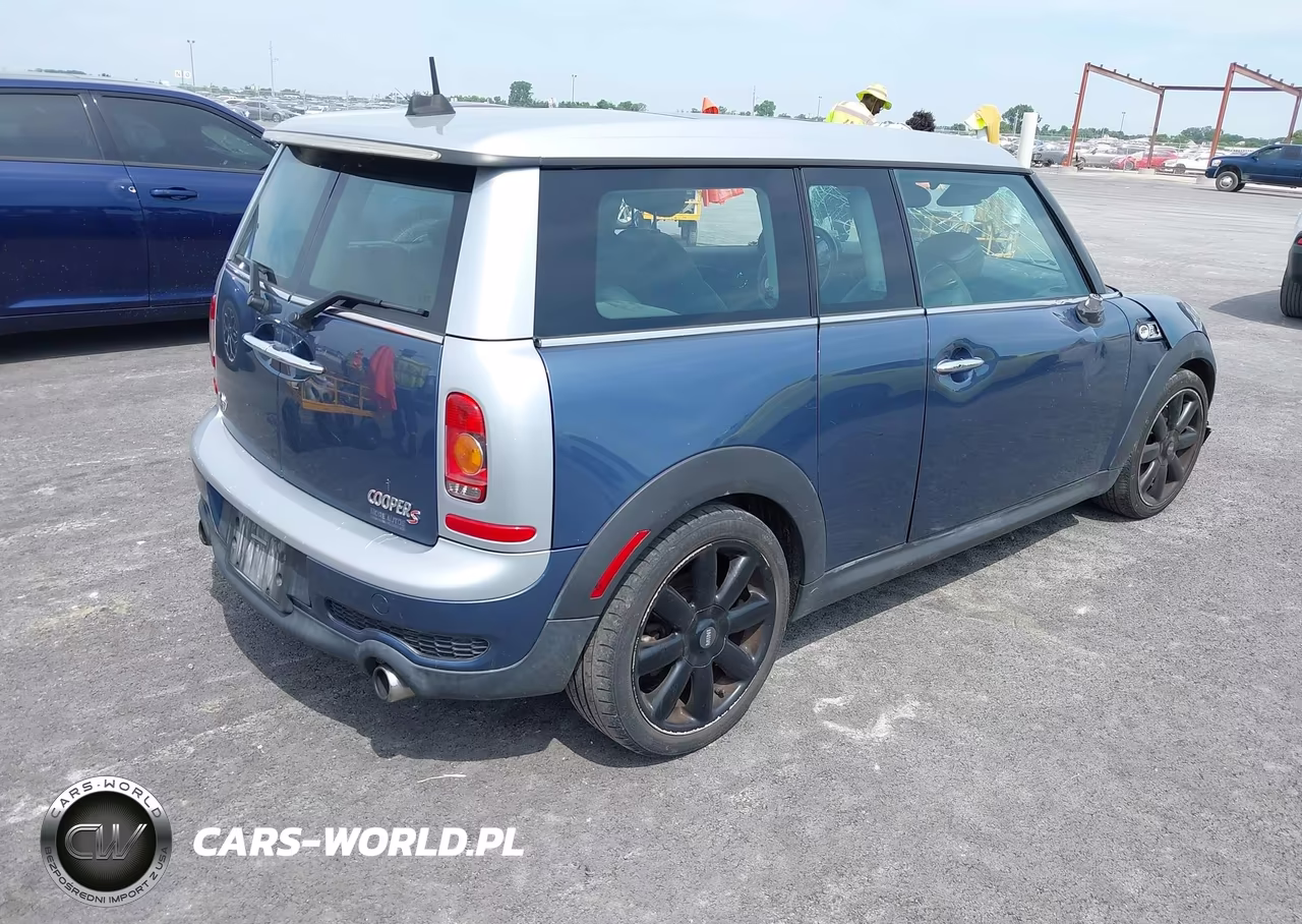 2010 Mini Cooper S Clubman VIN:WMWMM3C53ATZ33497 - 4