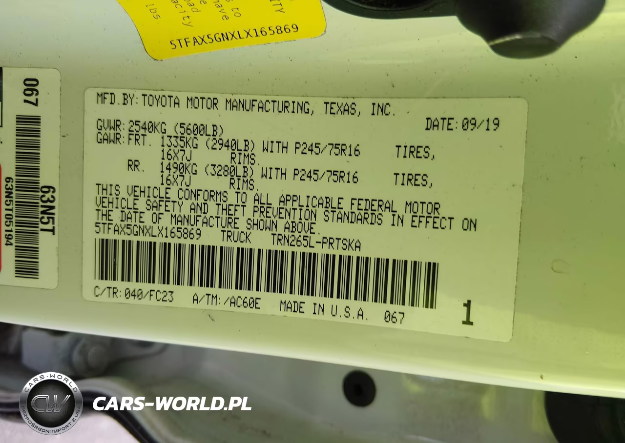 2020 Toyota Tacoma Sr5 VIN:5TFAX5GNXLX165869 - 9