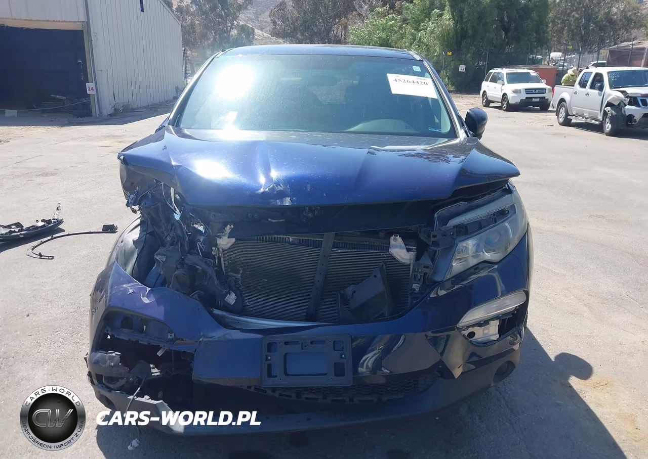 2018 Honda Pilot Lx VIN:5FNYF5H19JB026014 - 12