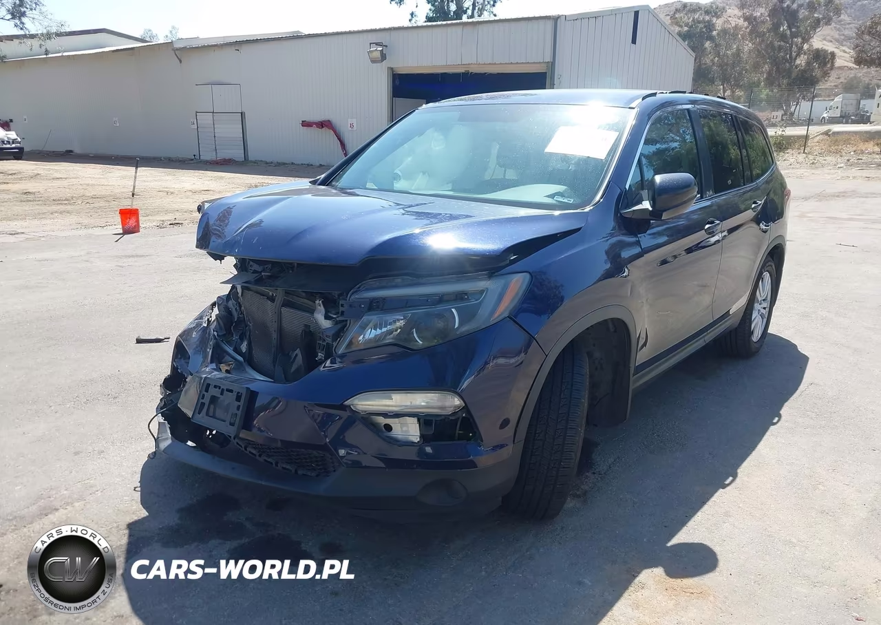 2018 Honda Pilot Lx VIN:5FNYF5H19JB026014 - 2
