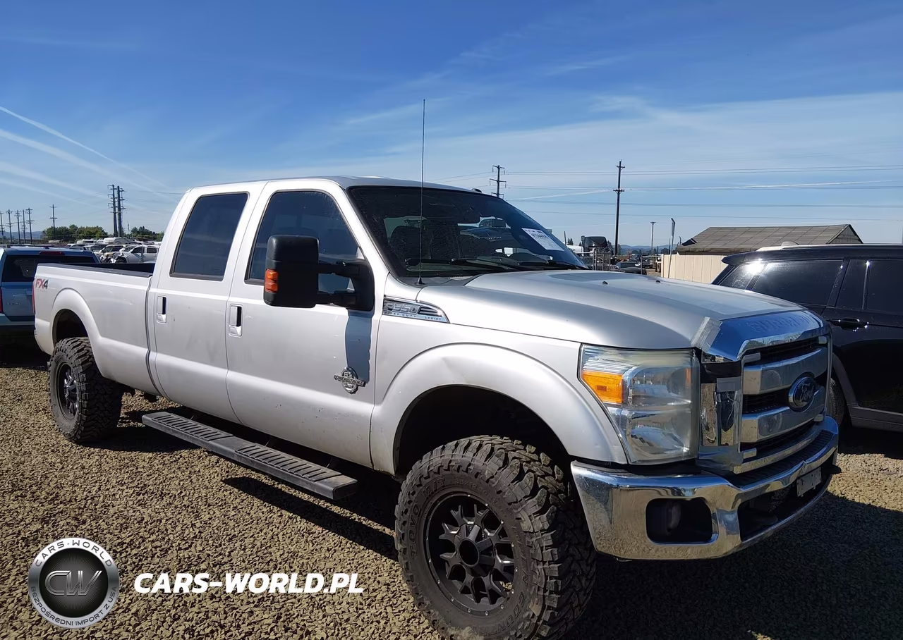 2016 Ford Super Duty F-350 Srw Lariat – zdjęcie 1 z 17
