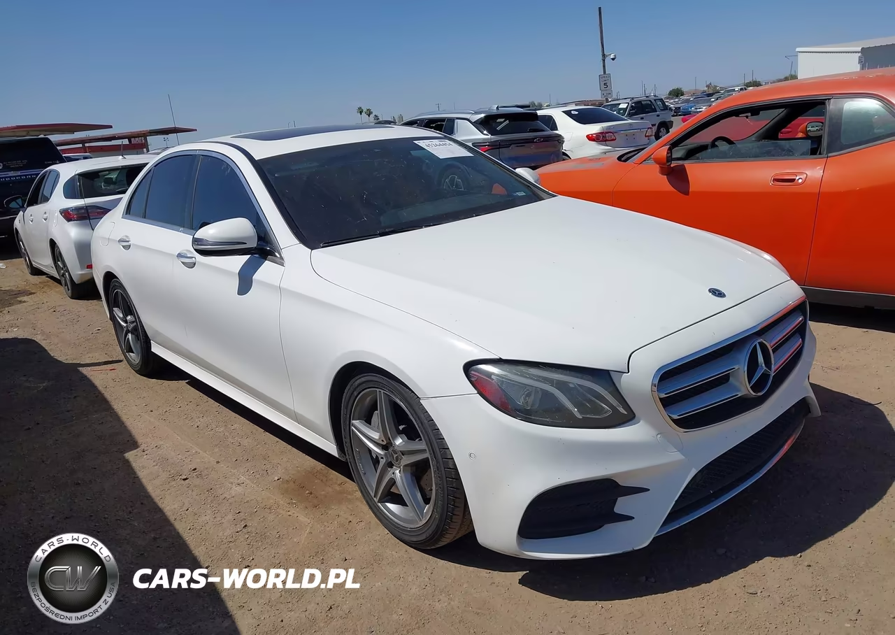 2018 Mercedes-Benz E 300 – zdjęcie 1 z 16