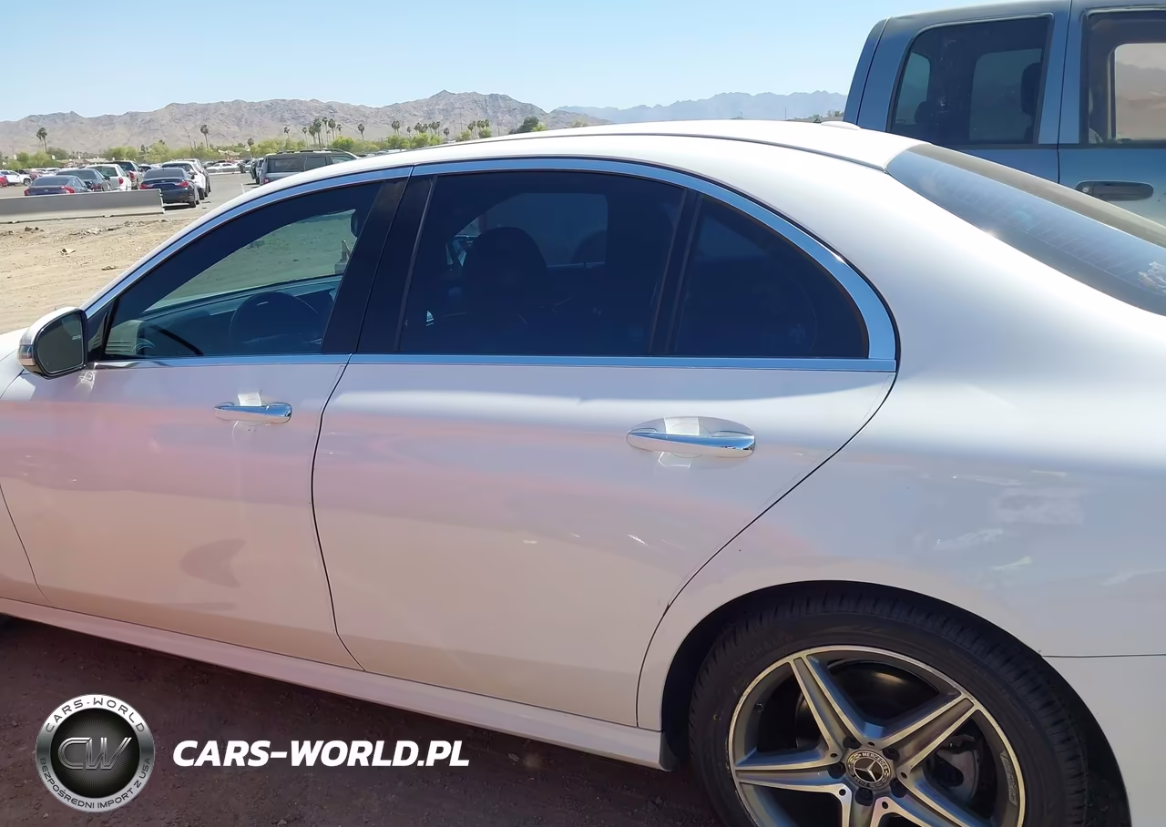 2018 Mercedes-Benz E 300 VIN:WDDZF4JB1JA299206 - 14