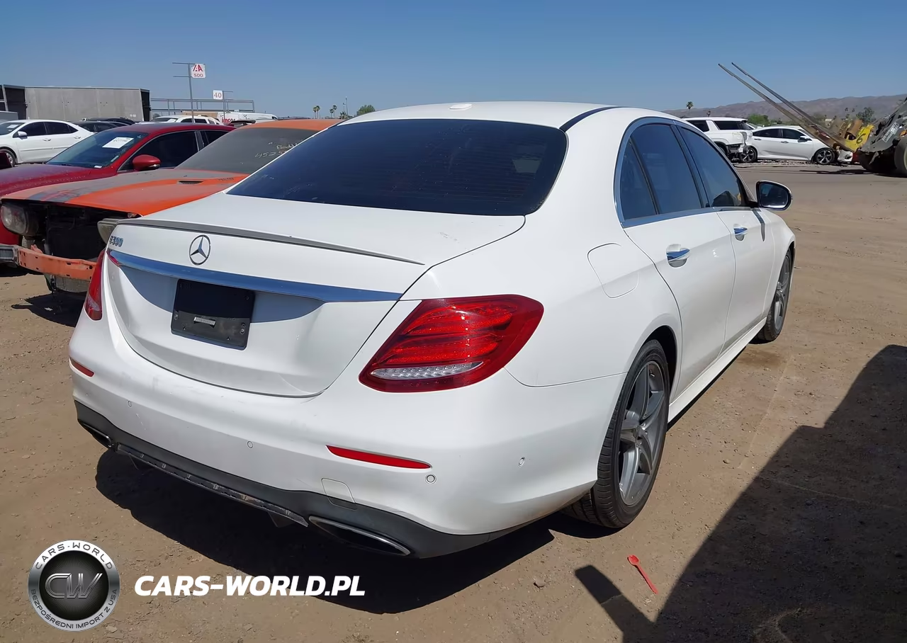 2018 Mercedes-Benz E 300 VIN:WDDZF4JB1JA299206 - 4