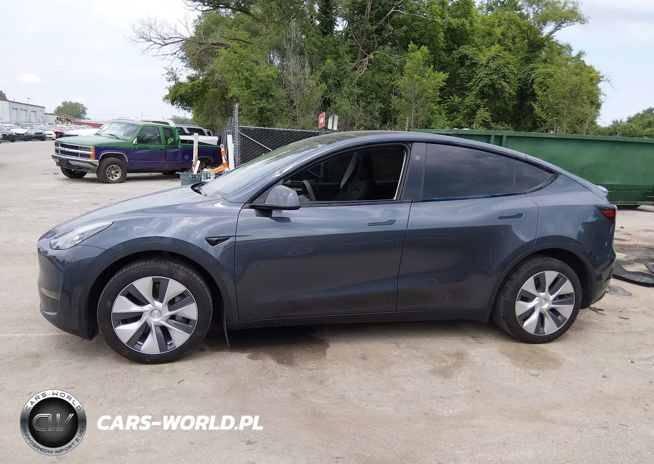 2023 Tesla Model Y Awd-Long Range Dual Motor All-Wheel Drive VIN:7SAYGDEE6PA199982 - 13