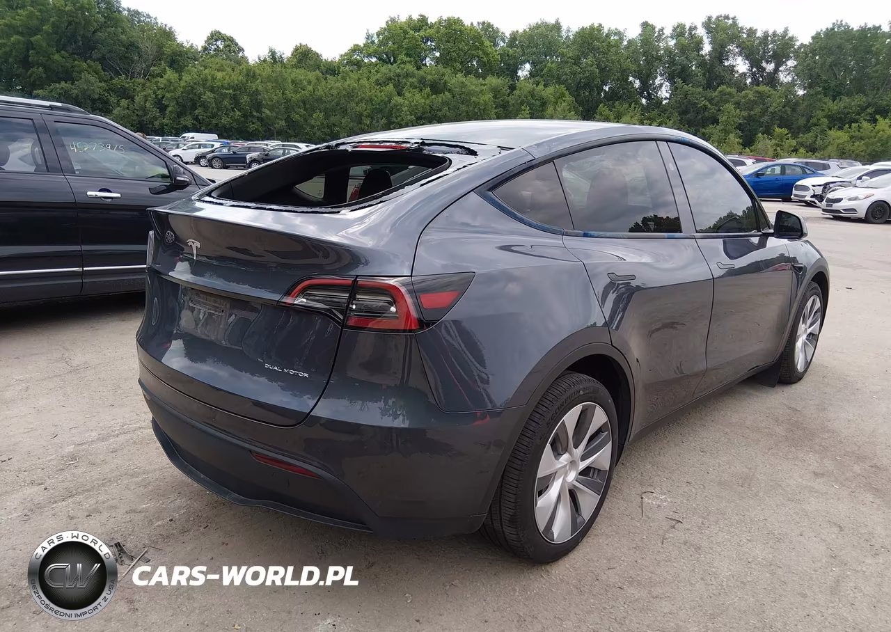2023 Tesla Model Y Awd-Long Range Dual Motor All-Wheel Drive VIN:7SAYGDEE6PA199982 - 4