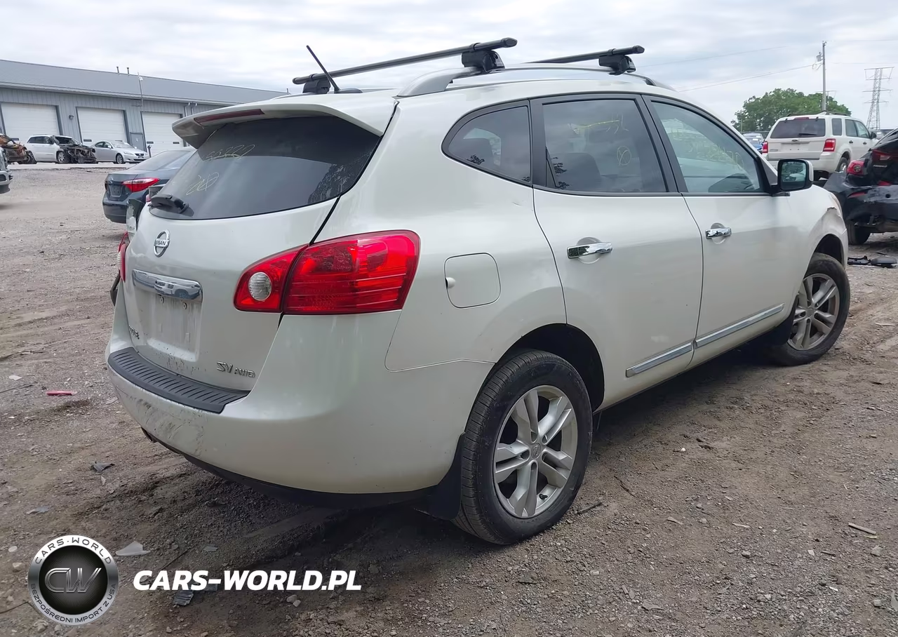 2013 Nissan Rogue Sv VIN:JN8AS5MV6DW650332 - 4