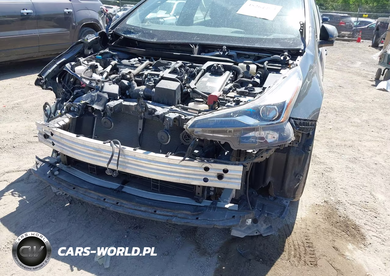 2021 Toyota Prius Limited VIN:JTDKAMFU2M3130468 - 18