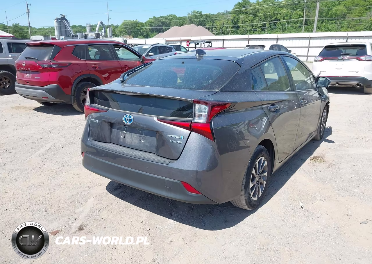 2021 Toyota Prius Limited VIN:JTDKAMFU2M3130468 - 4