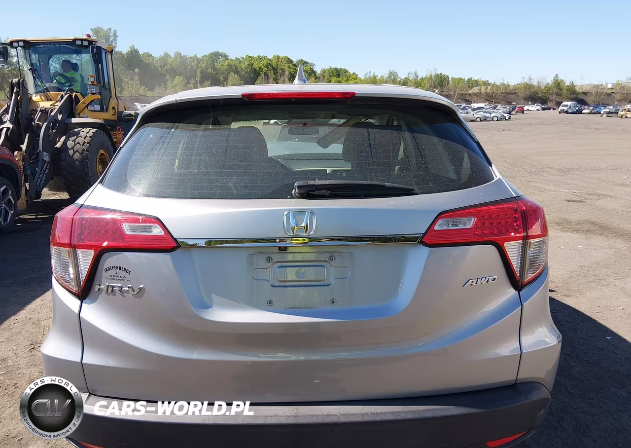 2019 Honda Hr-V Lx VIN:3CZRU6H3XKG704230 - 16