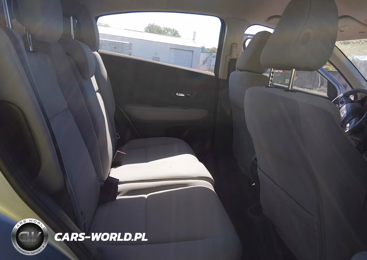 2019 Honda Hr-V Lx VIN:3CZRU6H3XKG704230 - 8