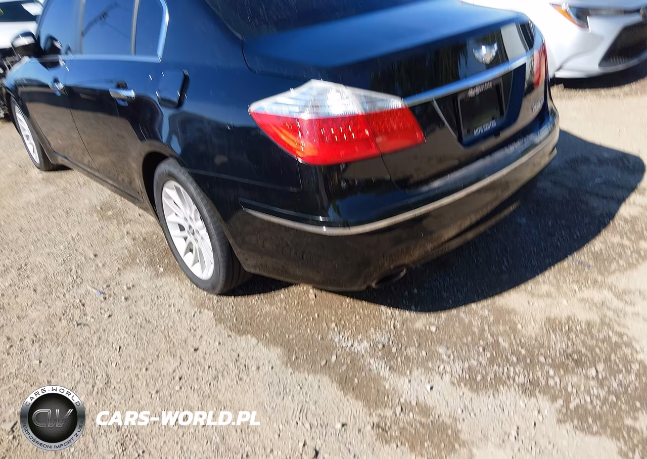 2011 Hyundai Genesis 3.8 VIN:KMHGC4DE3BU139176 - 3