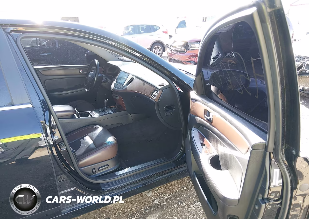 2011 Hyundai Genesis 3.8 VIN:KMHGC4DE3BU139176 - 5