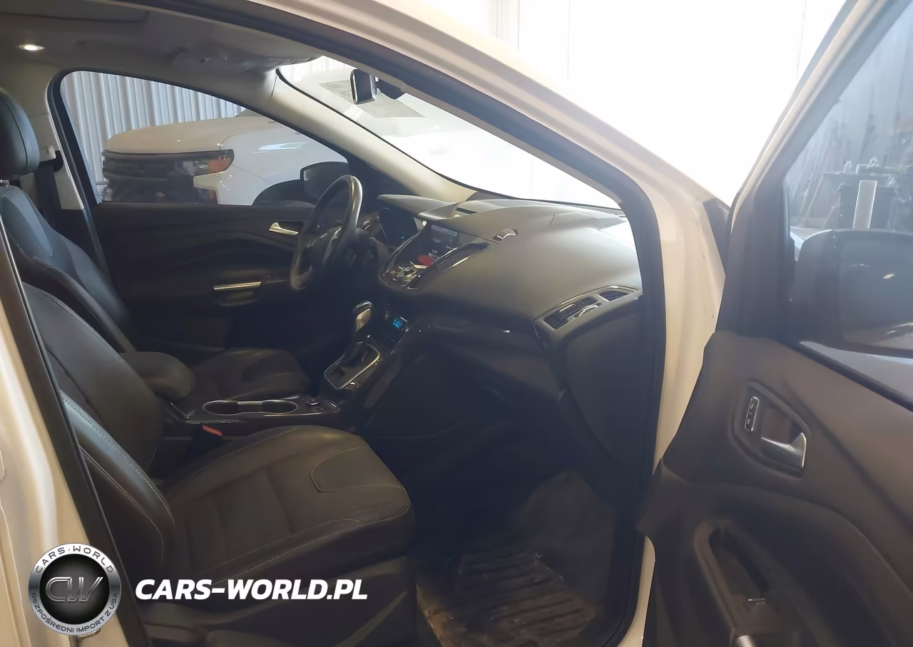 2014 Ford Escape Titanium VIN:1FMCU9J92EUA08440 - 5