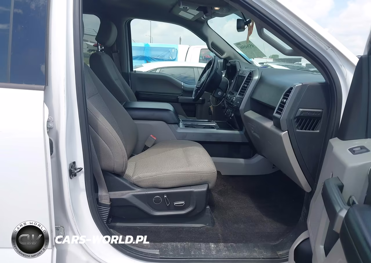 2018 Ford F-150 Xlt VIN:1FTEW1EG7JKF40306 - 5