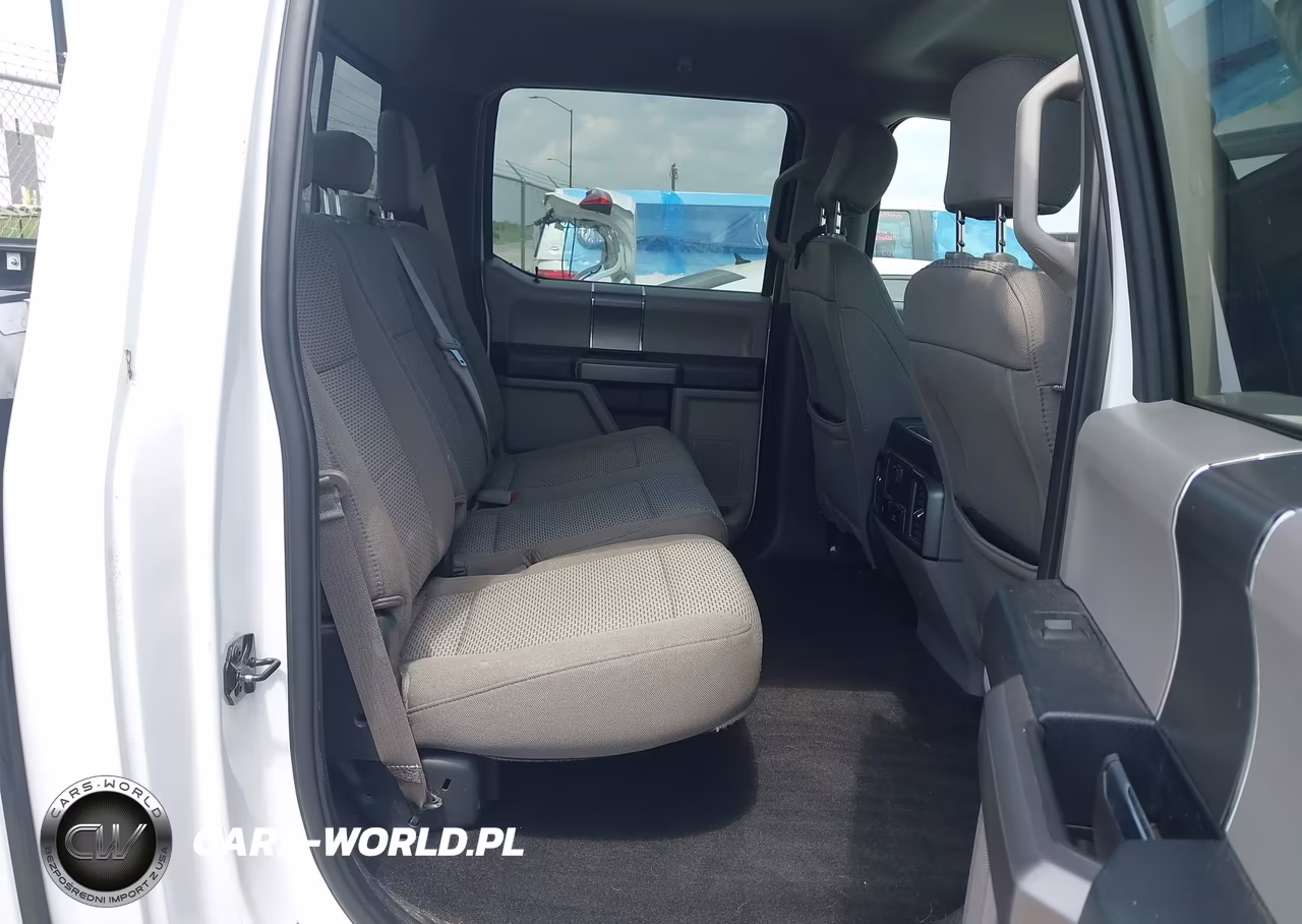 2018 Ford F-150 Xlt VIN:1FTEW1EG7JKF40306 - 8