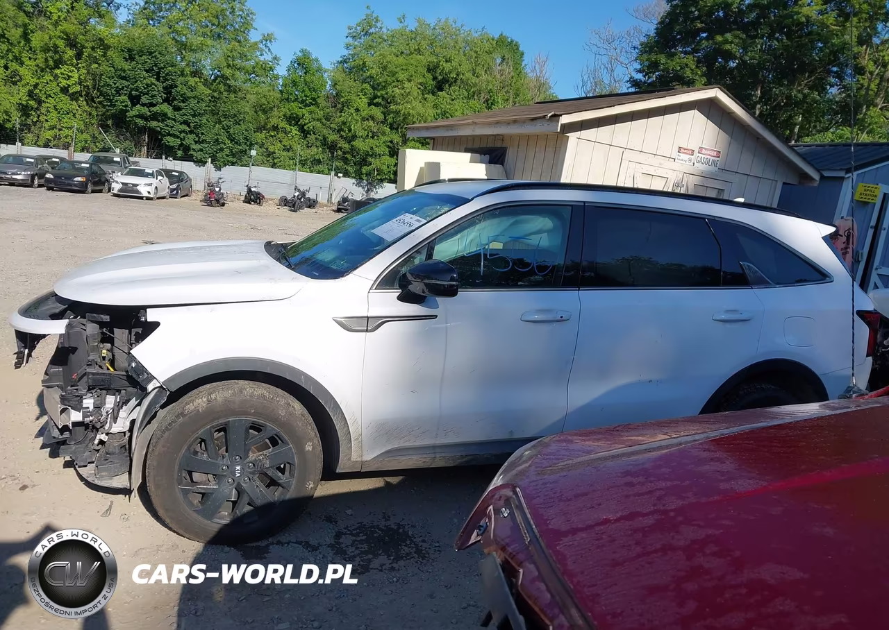 2021 Kia Sorento S VIN:5XYRLDLC2MG017376 - 15