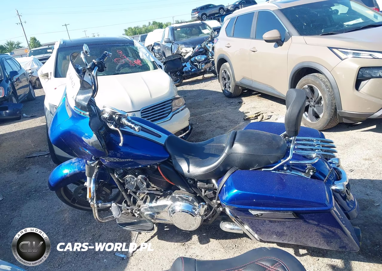 2017 Harley-Davidson Flhxs Street Glide Special VIN:1HD1KRC35HB687399 - 13
