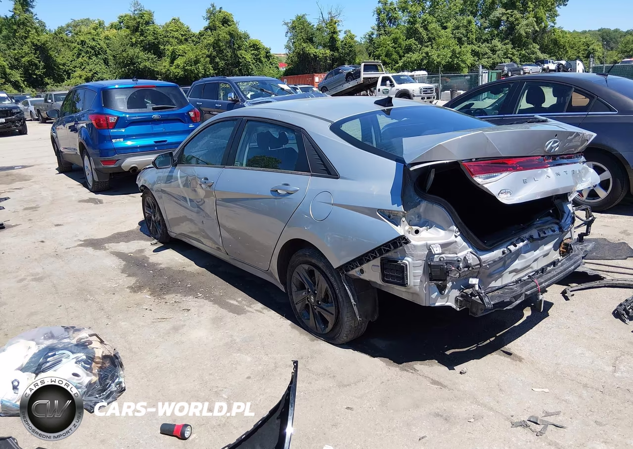 2021 Hyundai Elantra Sel VIN:5NPLM4AG8MH017674 - 3