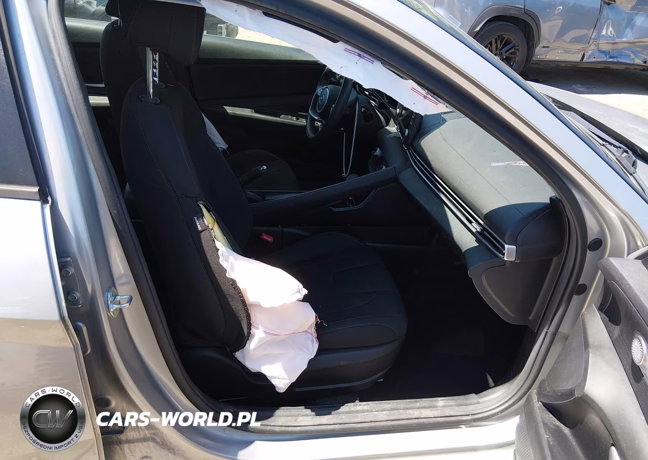 2021 Hyundai Elantra Sel VIN:5NPLM4AG8MH017674 - 5