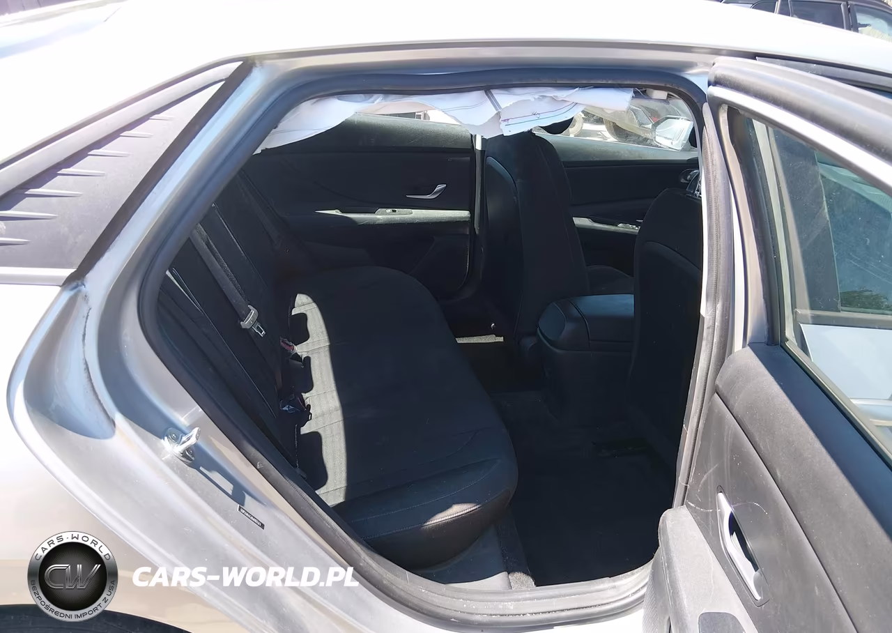 2021 Hyundai Elantra Sel VIN:5NPLM4AG8MH017674 - 8