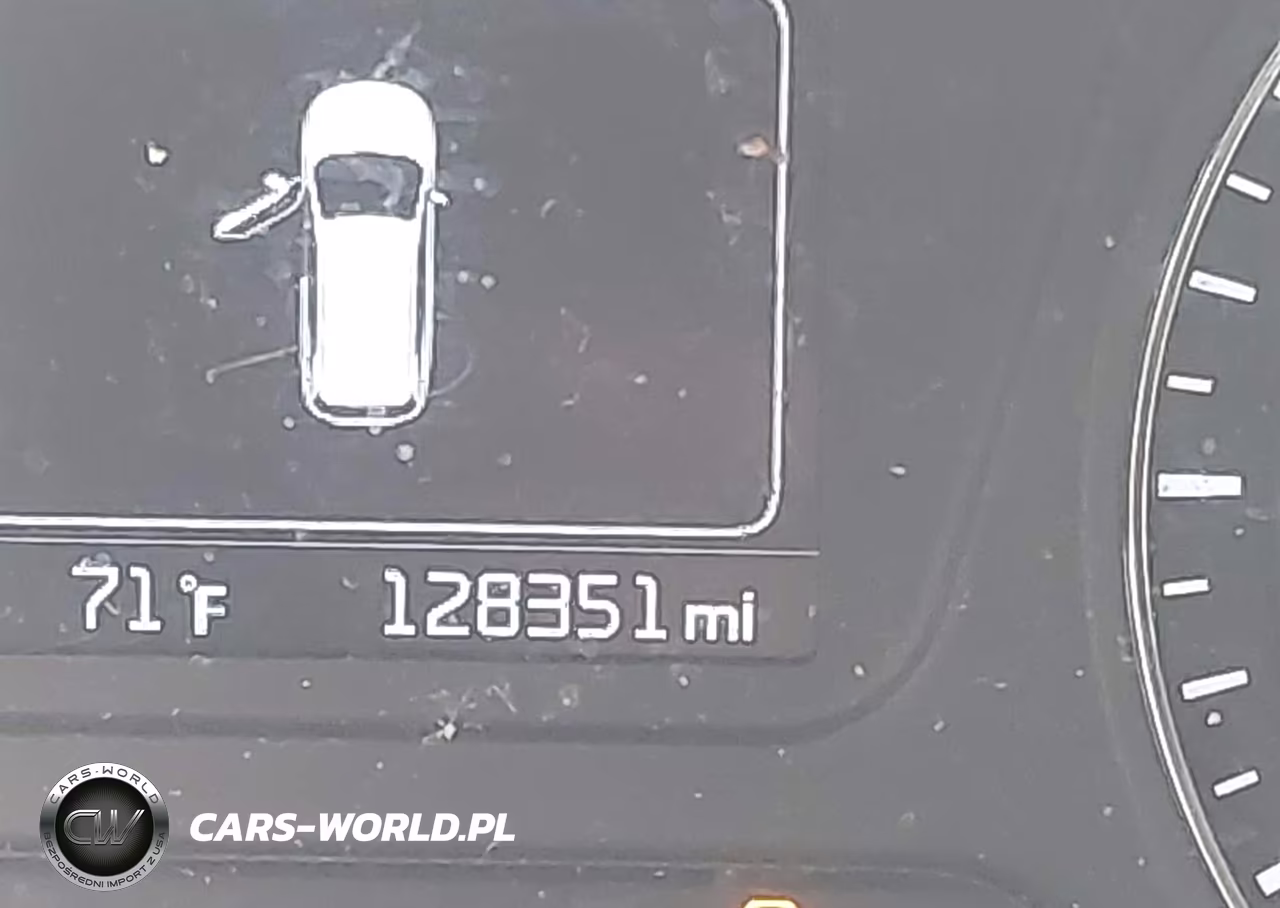 2018 Kia Sorento 2.4L L VIN:5XYPG4A39JG344349 - 15
