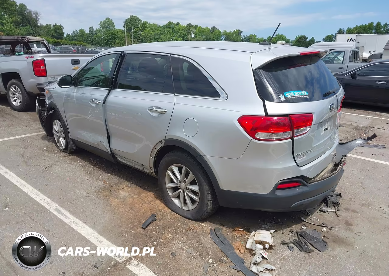 2018 Kia Sorento 2.4L L VIN:5XYPG4A39JG344349 - 3