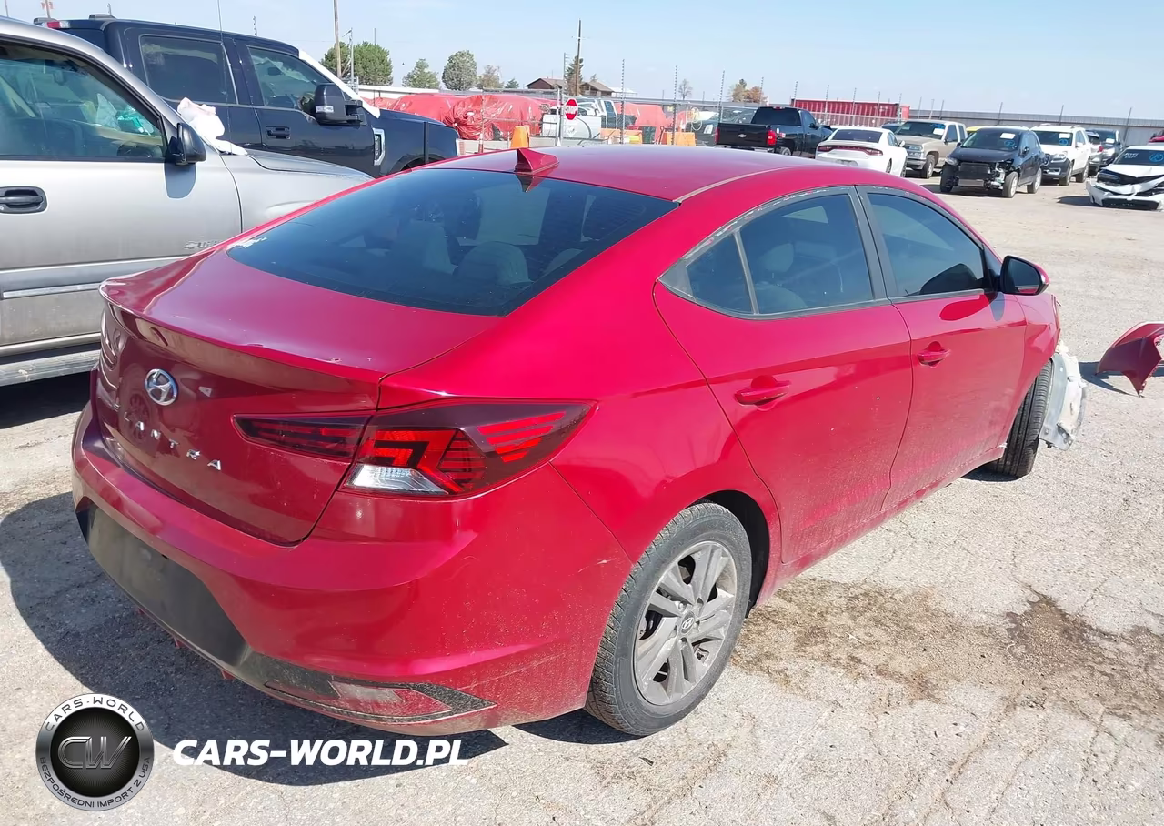 2019 Hyundai Elantra Sel VIN:KMHD84LF6KU749670 - 4
