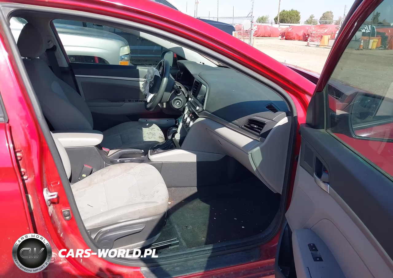 2019 Hyundai Elantra Sel VIN:KMHD84LF6KU749670 - 5